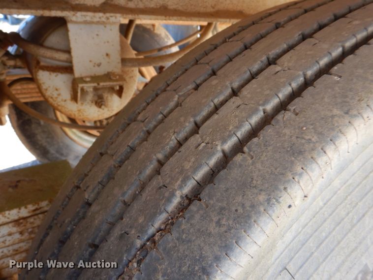 image for item DL0630 1981 Ranch Manufacturing Co  bottom dump trailer