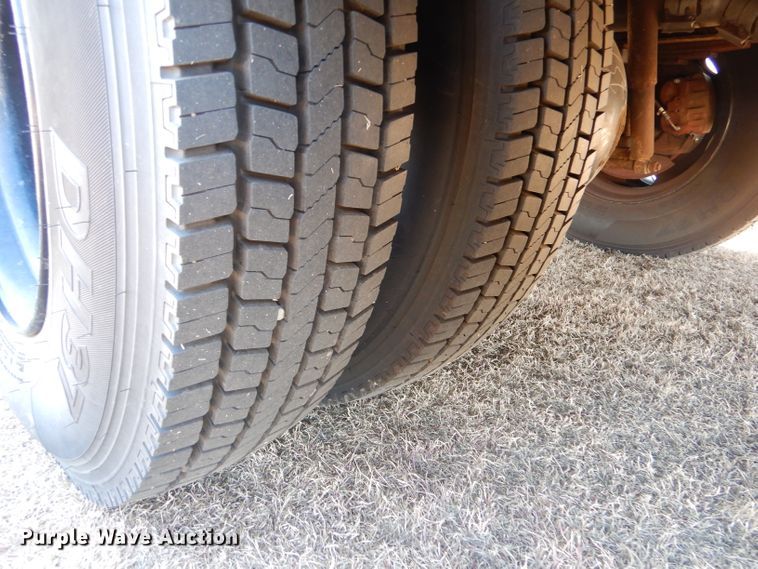 image for item DL3478 1998 Blue Bird TC2000  school bus