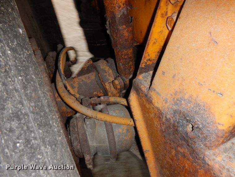 image for item DL5766 1986 Oshkosh P-2526-1  dump truck