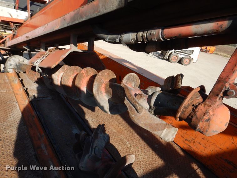 image for item DL5767 1986 Ford L8000  pressure digger truck