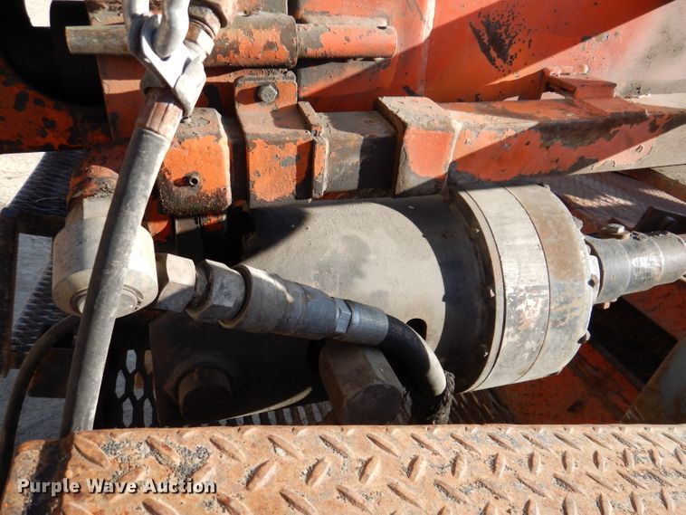 image for item DL5767 1986 Ford L8000  pressure digger truck