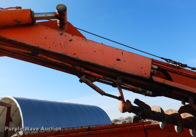 image for item DL5767 1986 Ford L8000  pressure digger truck