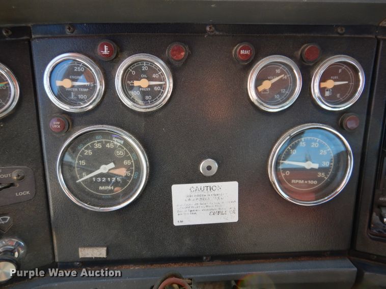 image for item DL5767 1986 Ford L8000  pressure digger truck