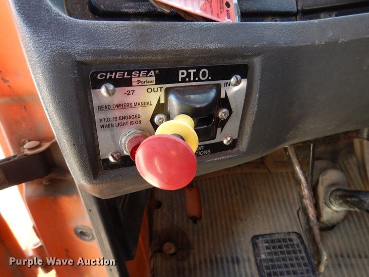 image for item DL5767 1986 Ford L8000  pressure digger truck