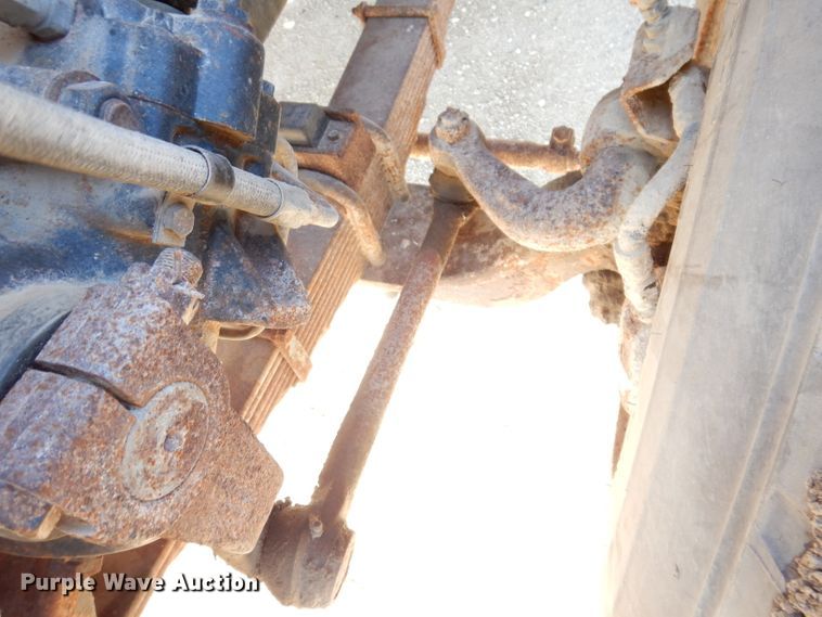 image for item DL5767 1986 Ford L8000  pressure digger truck