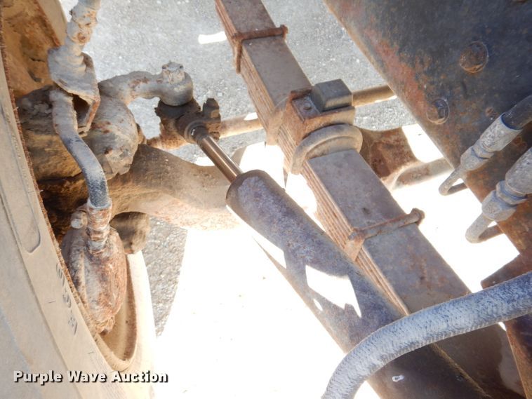 image for item DL5767 1986 Ford L8000  pressure digger truck