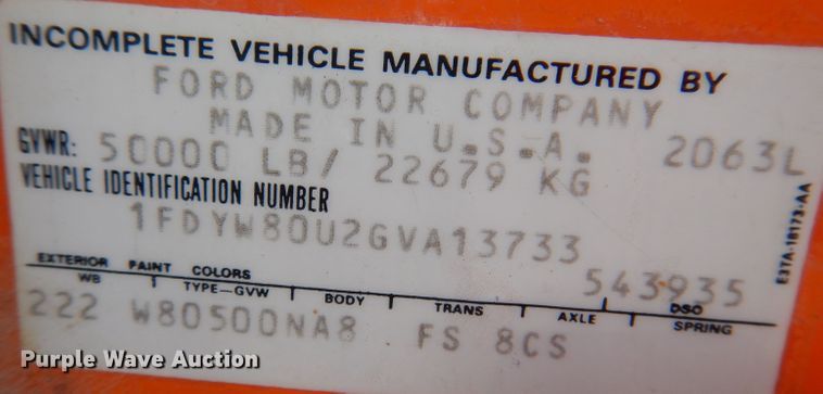 image for item DL5767 1986 Ford L8000  pressure digger truck