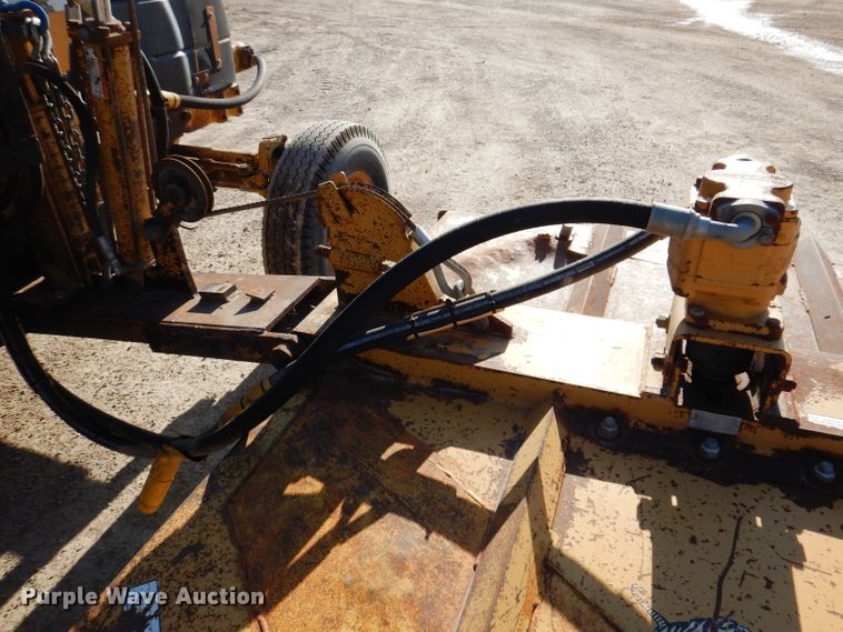 image for item DL5768 1997 New Holland 6635  tractor