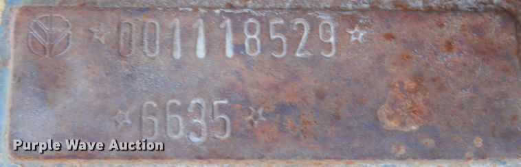 image for item DL5768 1997 New Holland 6635  tractor