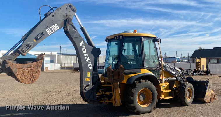 image for item DL5984 Volvo BL70B  backhoe