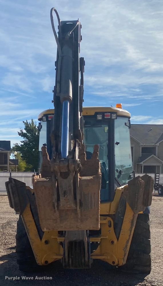 image for item DL5984 Volvo BL70B  backhoe