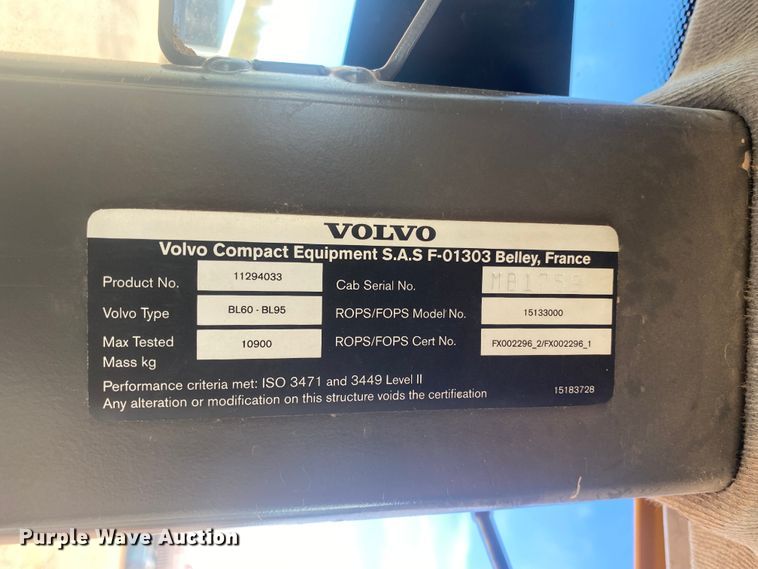 image for item DL5984 Volvo BL70B  backhoe