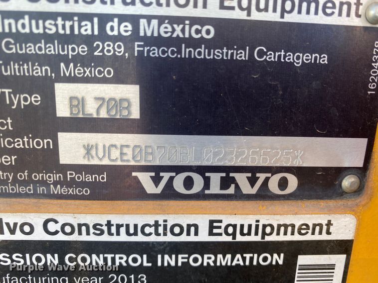 image for item DL5984 Volvo BL70B  backhoe