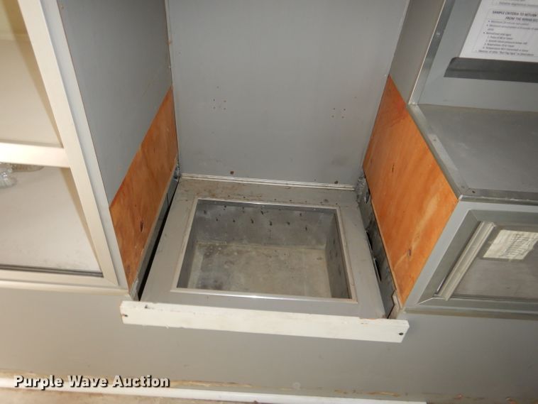 image for item DM0729 1998 Ford Econoline E450  ambulance