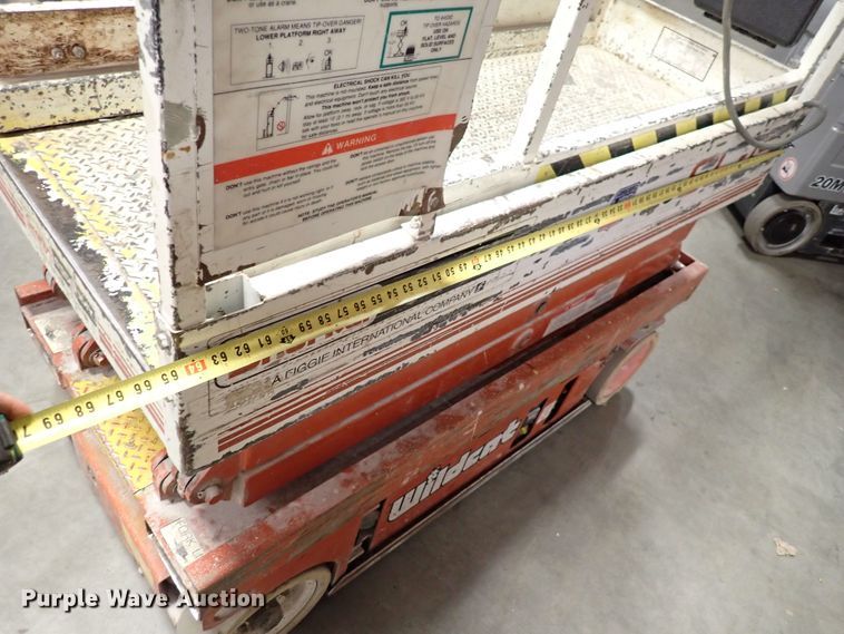 image for item IB9181 Snorkel SL-15  scissor lift