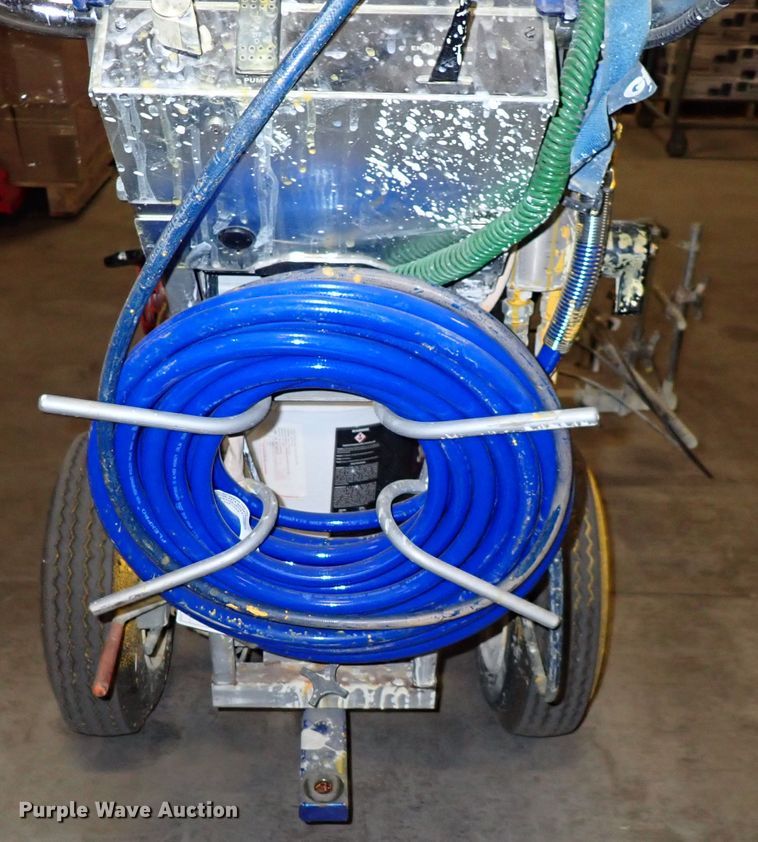 image for item IB9186 Graco EZ Bead paint striper