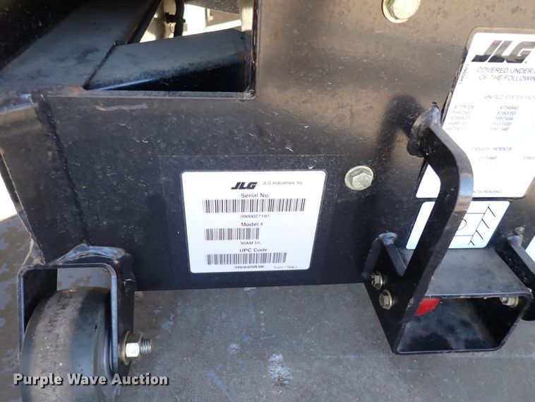 image for item IB9202 2007 JLG 30AM  vertical lift
