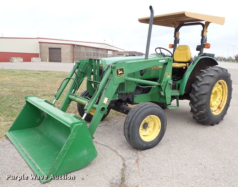 image for item IC9639 1996 John Deere 5300  tractor