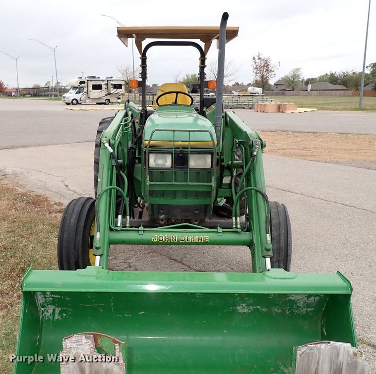 image for item IC9639 1996 John Deere 5300  tractor