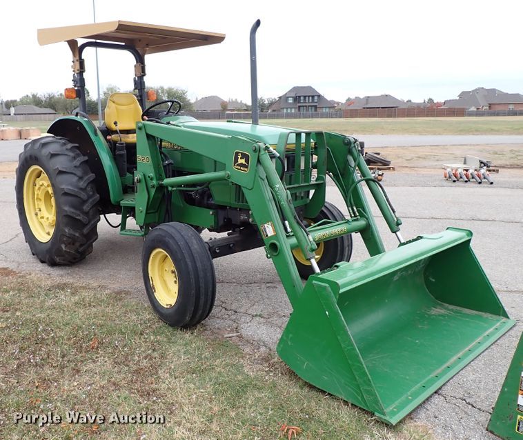 image for item IC9639 1996 John Deere 5300  tractor