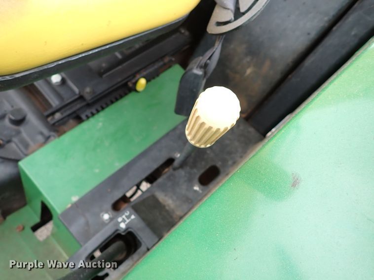 image for item IC9639 1996 John Deere 5300  tractor