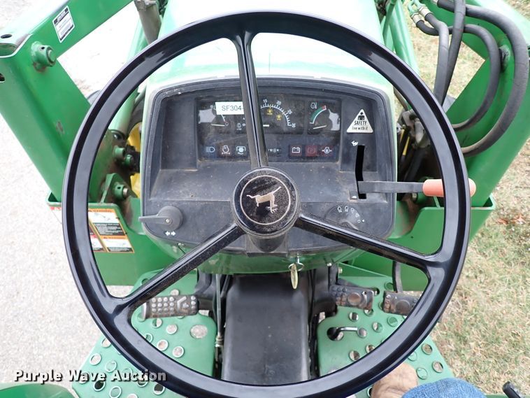 image for item IC9639 1996 John Deere 5300  tractor