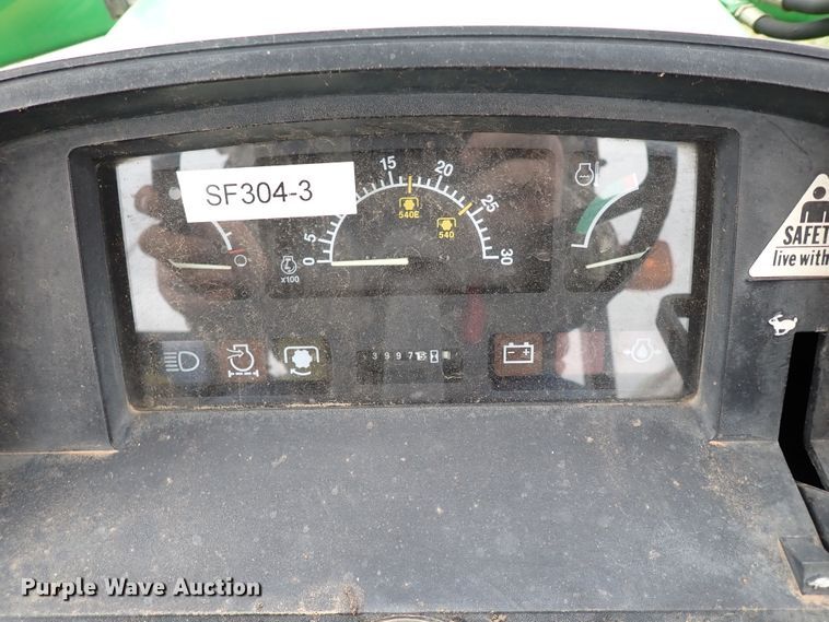 image for item IC9639 1996 John Deere 5300  tractor