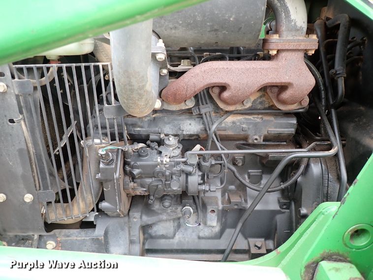 image for item IC9639 1996 John Deere 5300  tractor