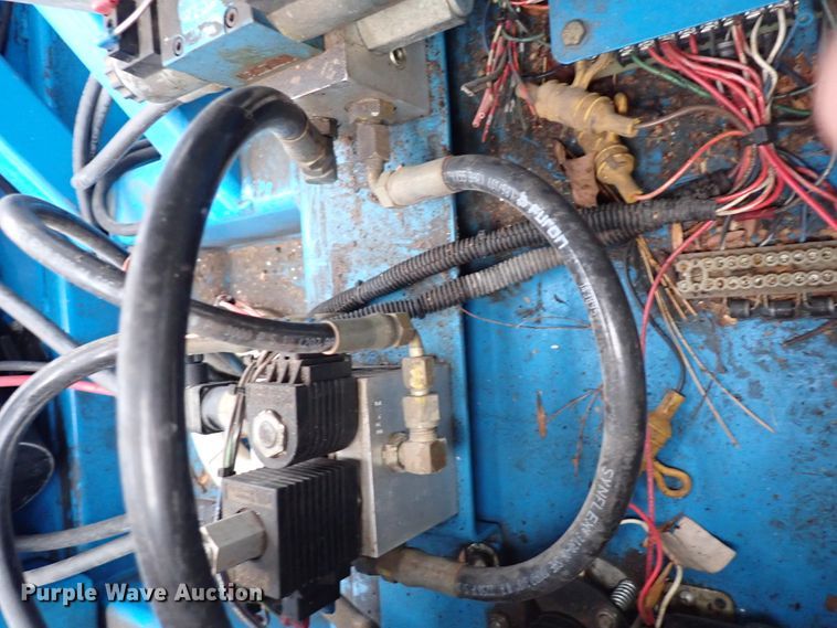 image for item IK9184 1998 Genie Z-30/20  boom lift