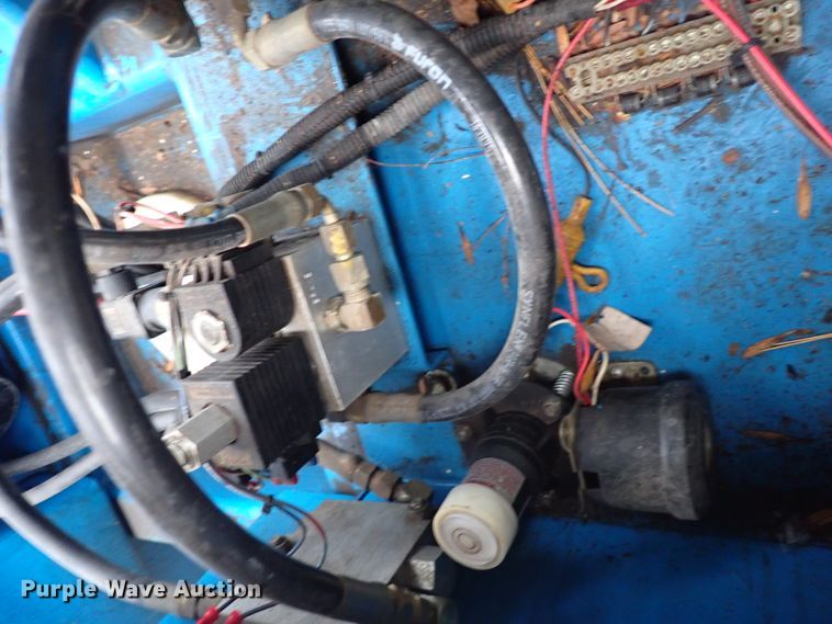 image for item IK9184 1998 Genie Z-30/20  boom lift