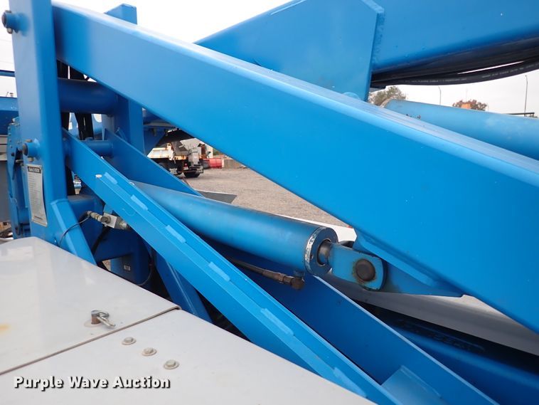 image for item IK9184 1998 Genie Z-30/20  boom lift
