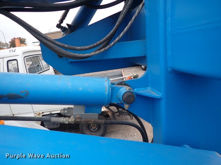 image for item IK9184 1998 Genie Z-30/20  boom lift