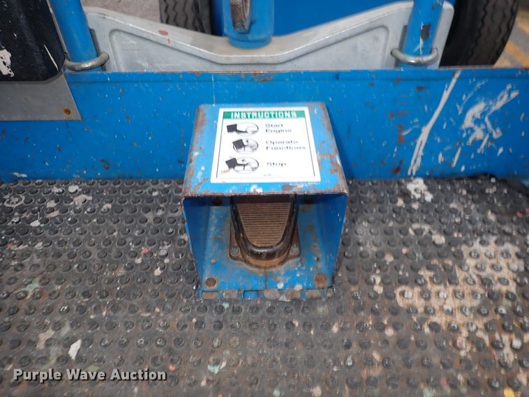 image for item IK9184 1998 Genie Z-30/20  boom lift