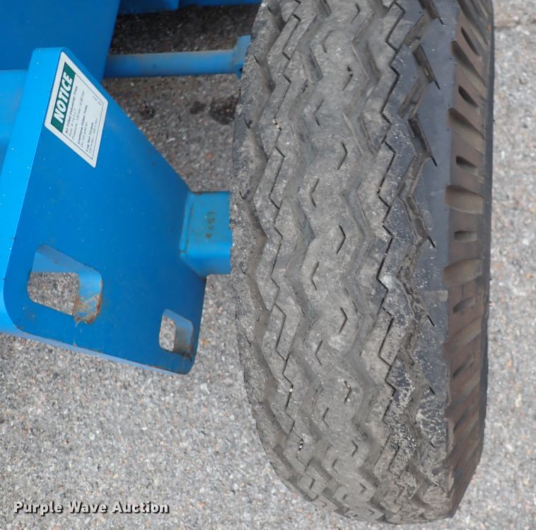 image for item IK9184 1998 Genie Z-30/20  boom lift