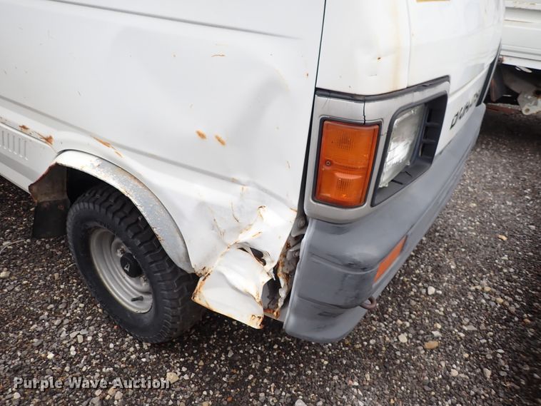 image for item IK9185 Daihatsu HiJet  mini truck