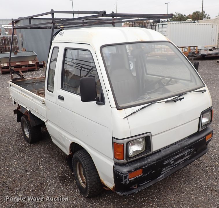 image for item IK9186 Daihatsu  mini truck