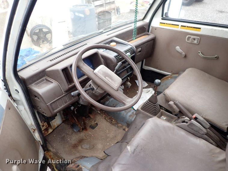 image for item IK9187 Daihatsu  mini truck