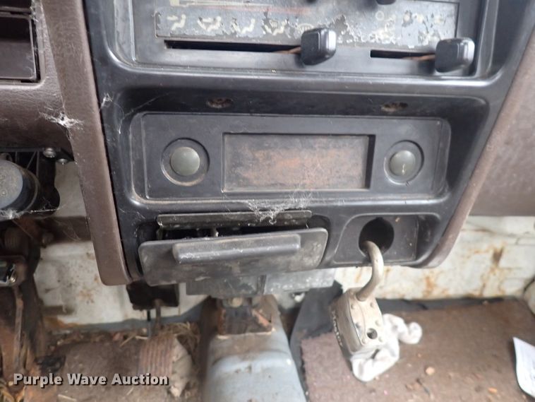 image for item IK9187 Daihatsu  mini truck