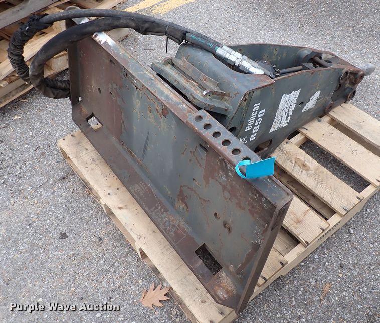 image for item IK9191 Bobcat B850  skid steer breaker