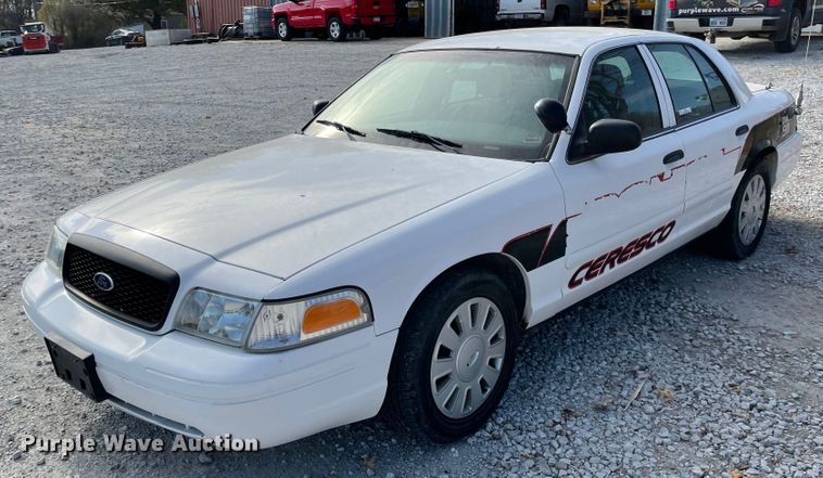 image for item IK9648 2006 Ford Crown Victoria Police Interceptor