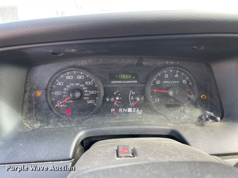 image for item IK9648 2006 Ford Crown Victoria Police Interceptor