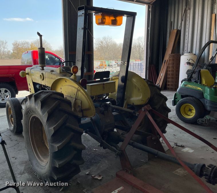 image for item IK9649 Ford 3500  tractor