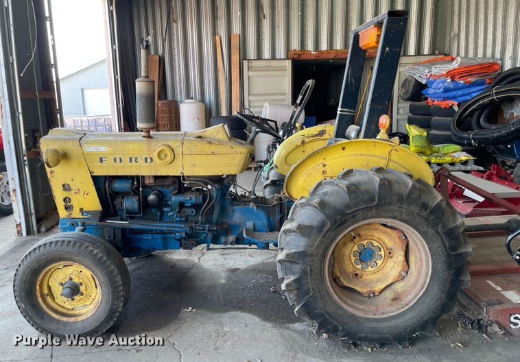 image for item IK9649 Ford 3500  tractor