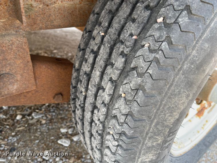 image for item IK9651 2000 Fastline  utility trailer