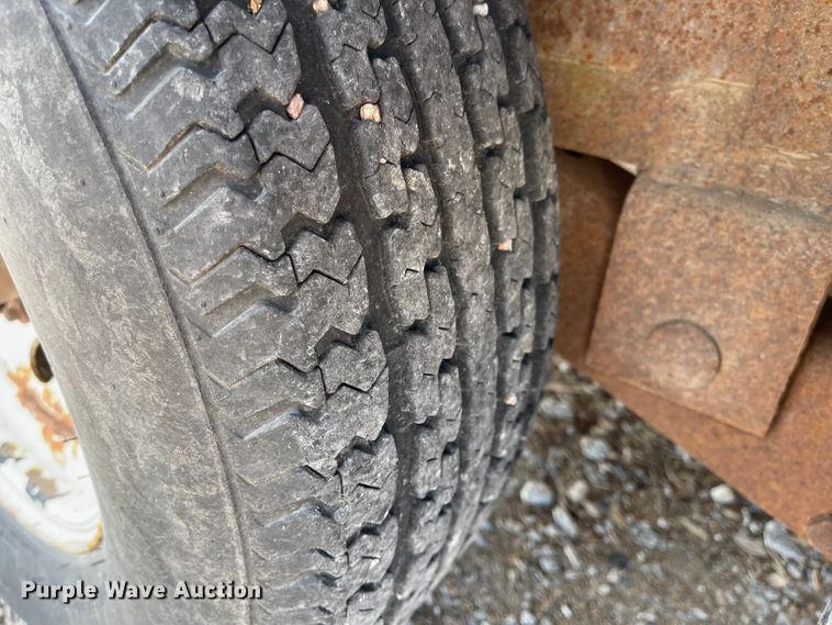 image for item IK9651 2000 Fastline  utility trailer