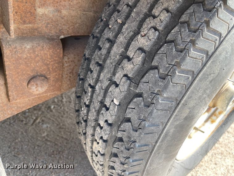 image for item IK9651 2000 Fastline  utility trailer