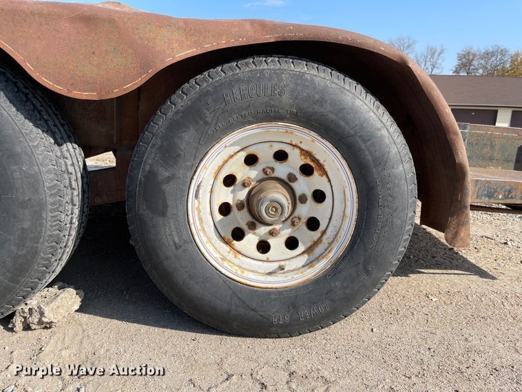 image for item IK9651 2000 Fastline  utility trailer