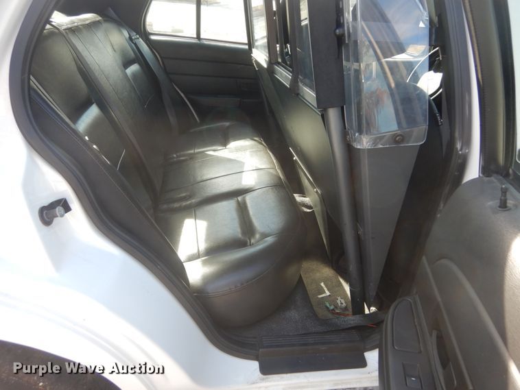 image for item IV9534 2009 Ford Crown Victoria Police Interceptor