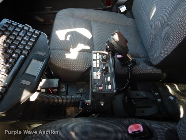 image for item IV9536 2009 Ford Crown Victoria Police Interceptor