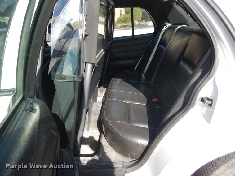 image for item IV9536 2009 Ford Crown Victoria Police Interceptor